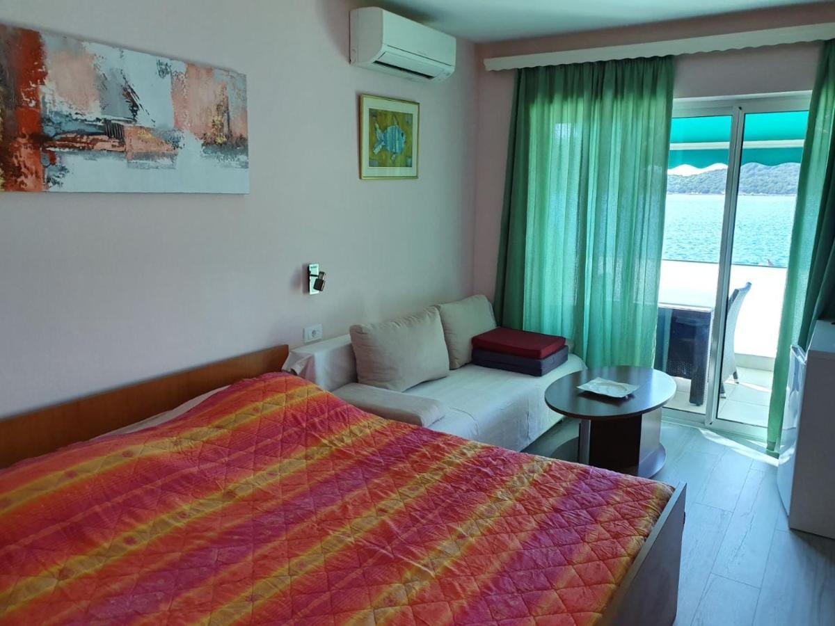 Apartments Kocak Blace Esterno foto